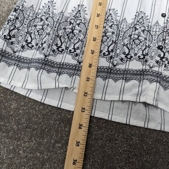 LC Waikiki Classic Striped Button-Up Shirt with Lace Hem - Size 40 - Picture 7 of 7